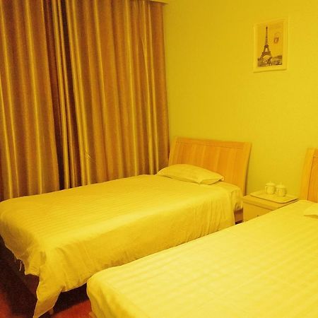 798 International Youth Hostel Jinan Bagian luar foto