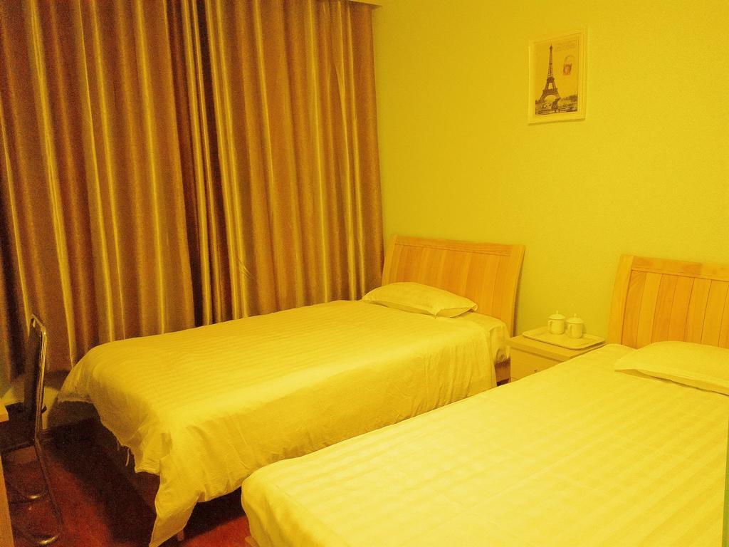 798 International Youth Hostel Jinan Bagian luar foto