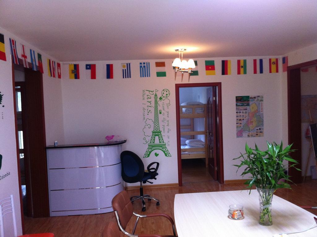 798 International Youth Hostel Jinan Bagian luar foto