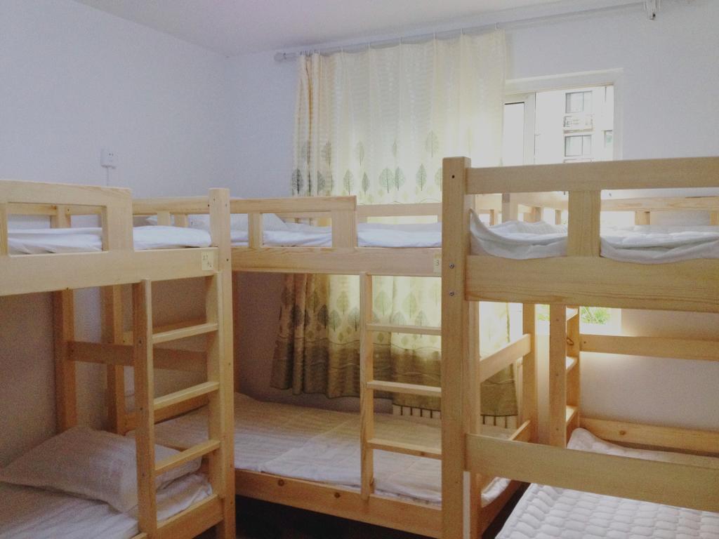798 International Youth Hostel Jinan Ruang foto